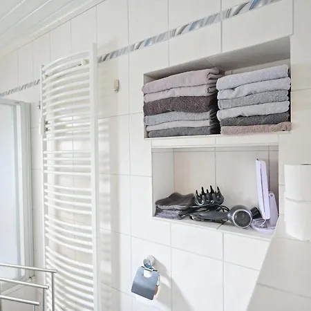 Baerenhoehle Apartman *